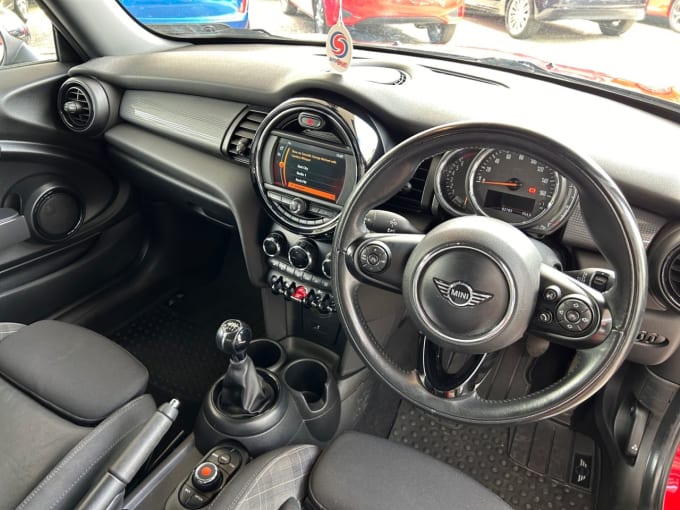 2024 Mini Hatch Cooper