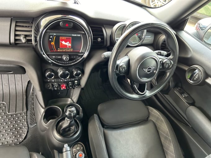 2025 Mini Hatch Cooper