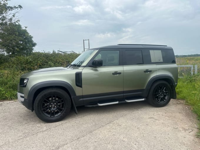 2025 Land Rover Defender