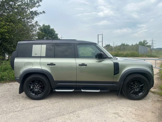 2025 Land Rover Defender