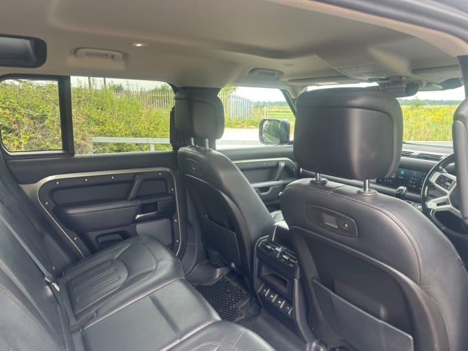 2025 Land Rover Defender