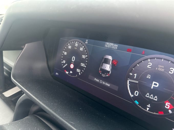 2025 Land Rover Defender