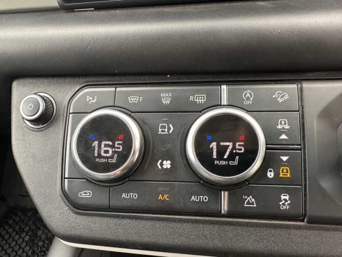 2025 Land Rover Defender