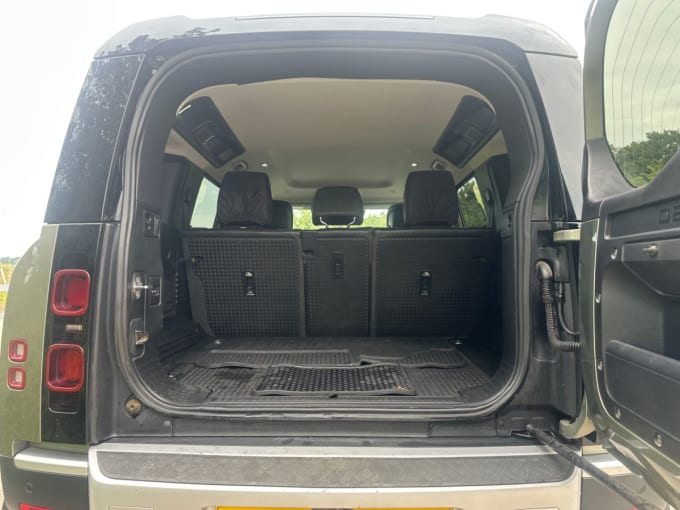 2025 Land Rover Defender