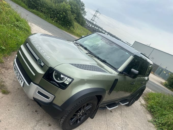 2025 Land Rover Defender