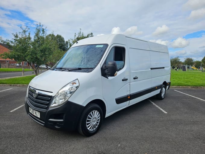 2025 Vauxhall Movano