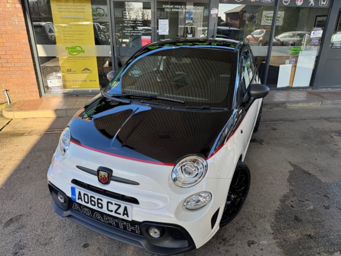 2025 Abarth 595