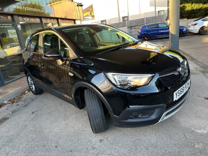 2025 Vauxhall Crossland X