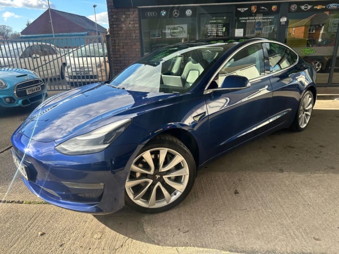 2025 Tesla Model 3