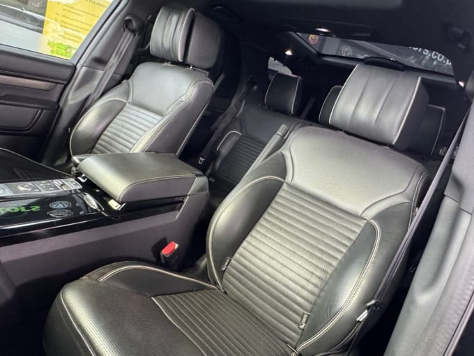 2025 Land Rover Discovery