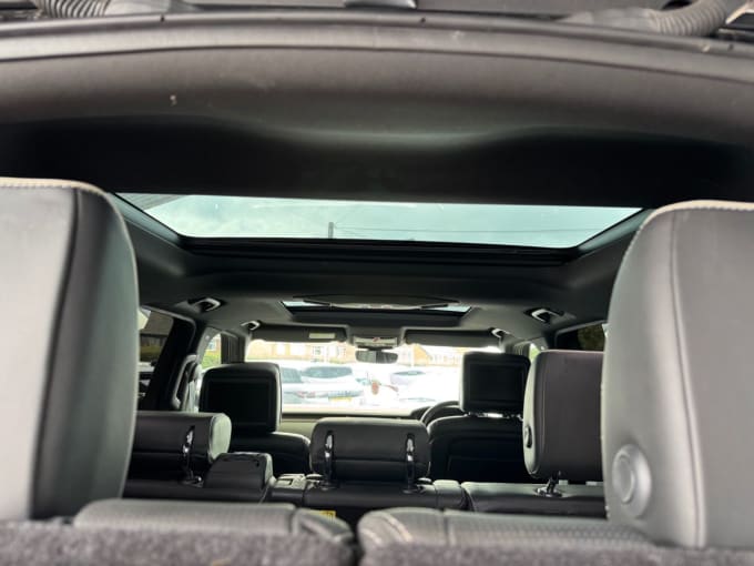 2025 Land Rover Discovery