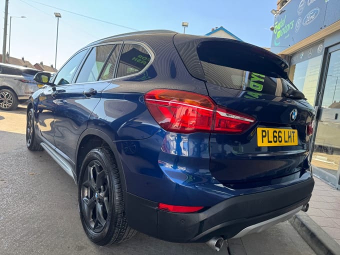 2025 BMW X1