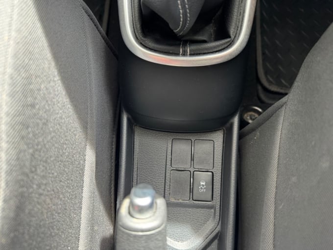 2025 Toyota Yaris
