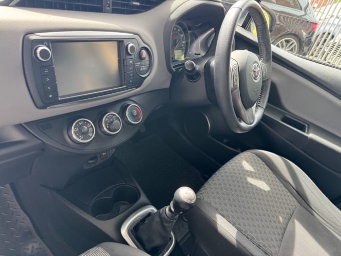 2025 Toyota Yaris