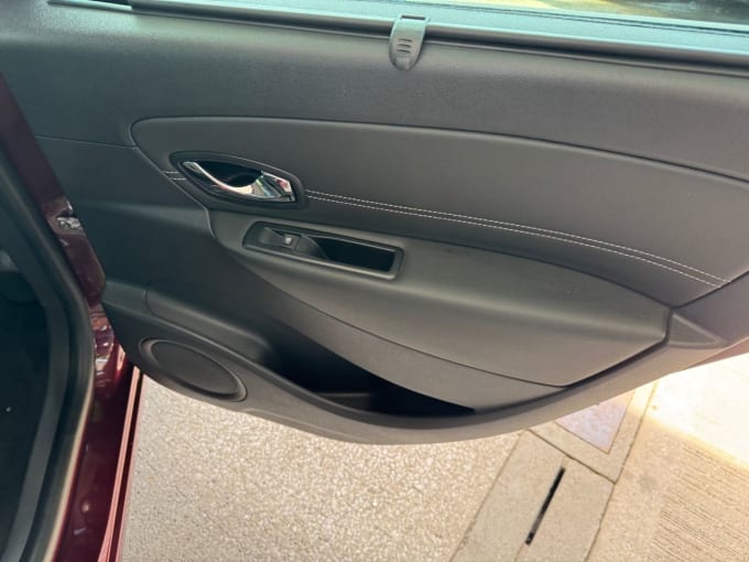 2025 Renault Scenic