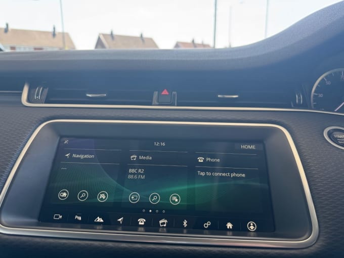 2025 Land Rover Range Rover Evoque
