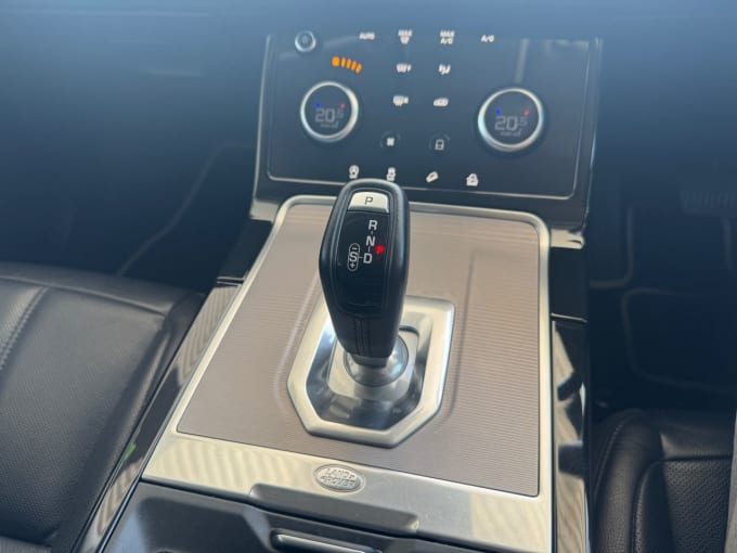 2025 Land Rover Range Rover Evoque