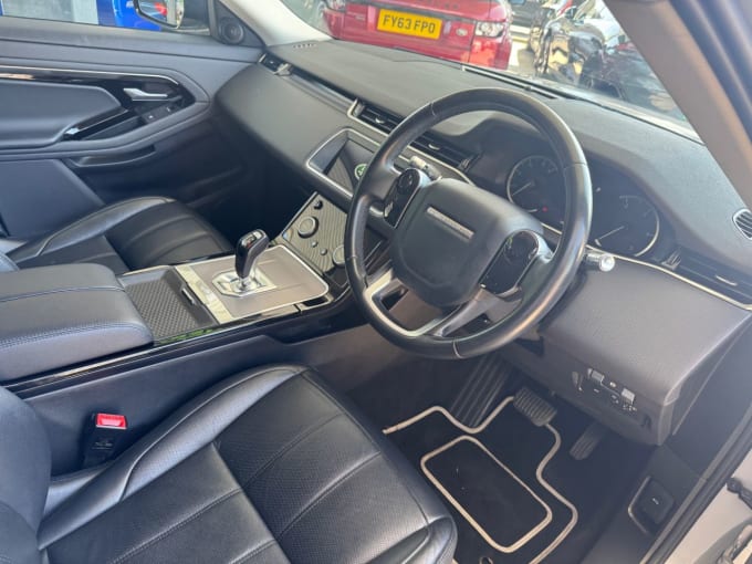 2025 Land Rover Range Rover Evoque