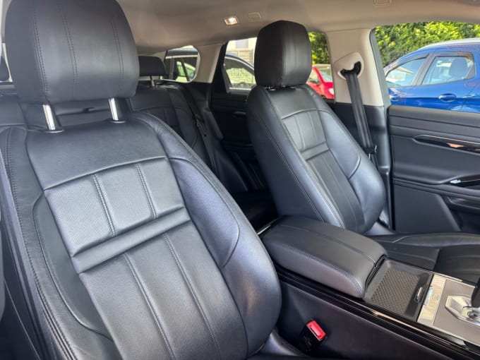 2025 Land Rover Range Rover Evoque