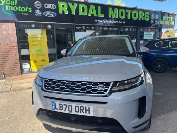 2025 Land Rover Range Rover Evoque