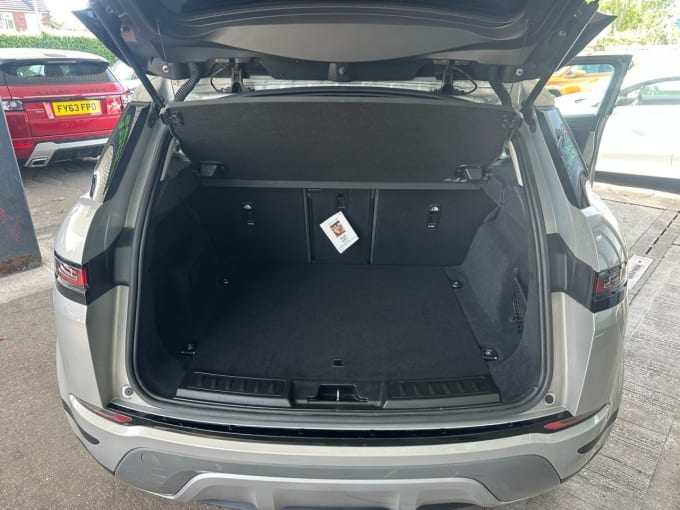 2025 Land Rover Range Rover Evoque