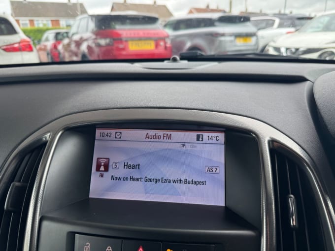 2025 Vauxhall Astra