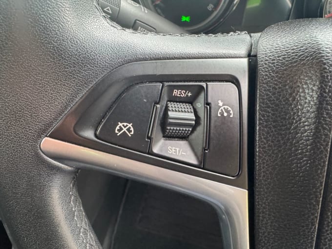 2025 Vauxhall Astra