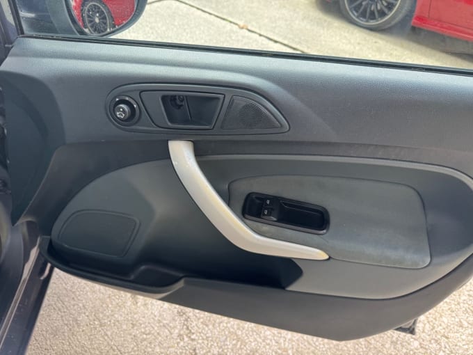 2025 Ford Fiesta