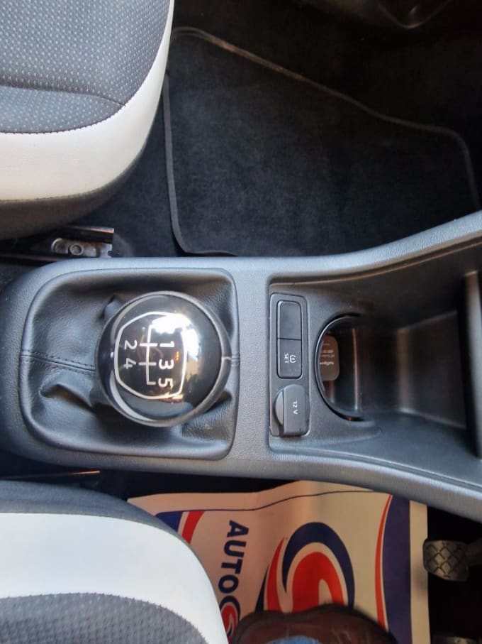 2025 Volkswagen Up!