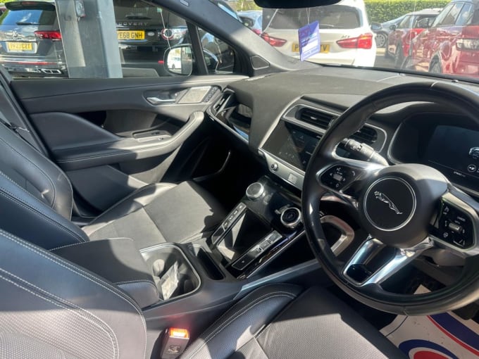 2025 Jaguar I-pace