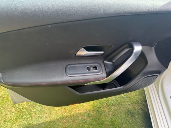 2025 Mercedes-benz A-class