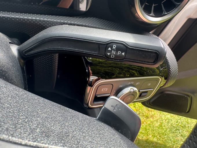 2025 Mercedes-benz A-class