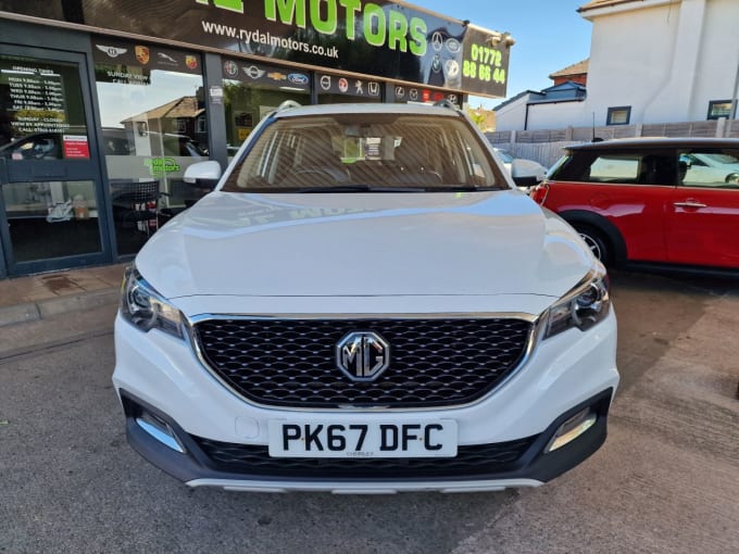 2025 Mg Mg Zs