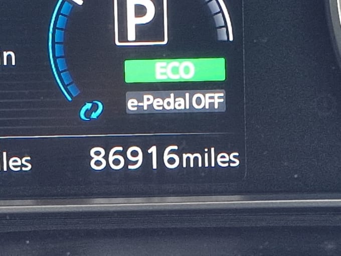 2025 Nissan Leaf