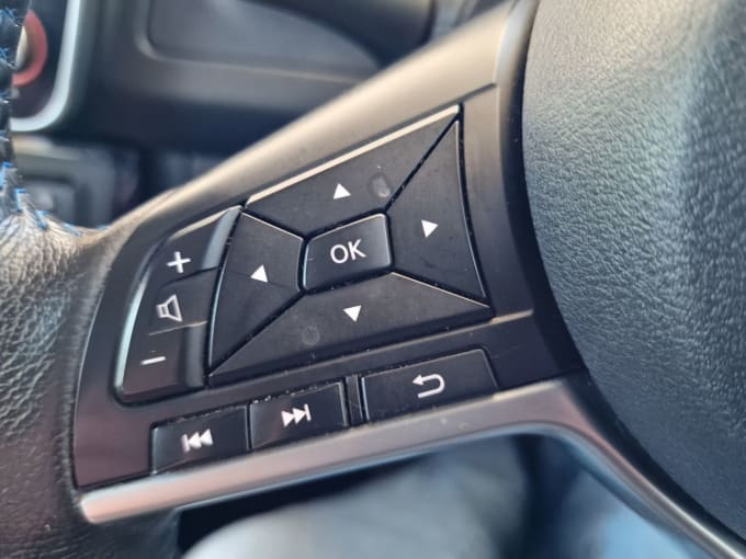 2025 Nissan Leaf