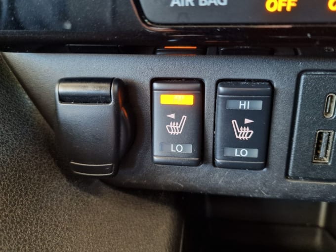 2025 Nissan Leaf