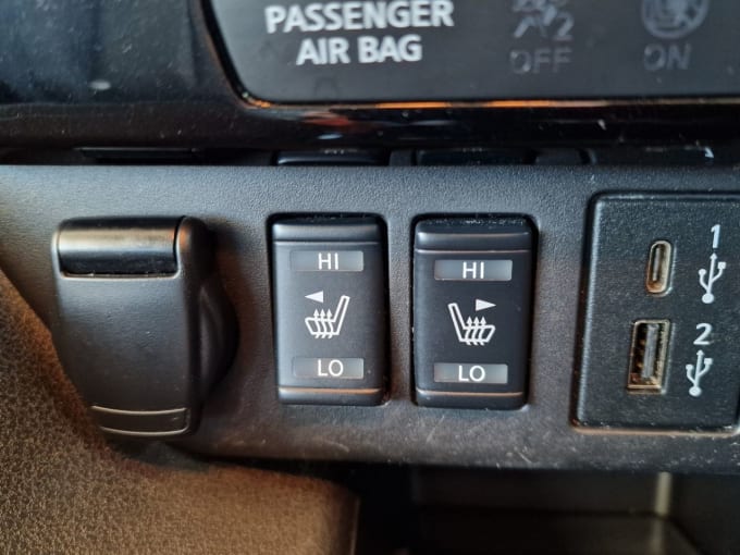 2025 Nissan Leaf