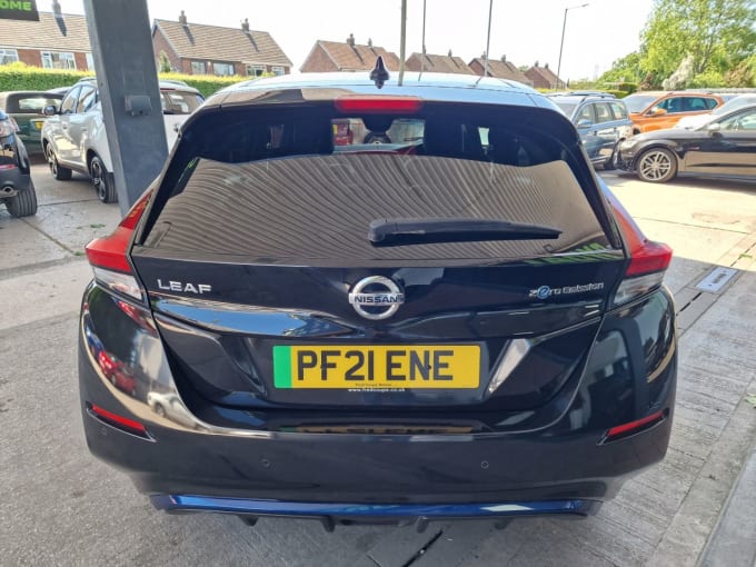 2025 Nissan Leaf