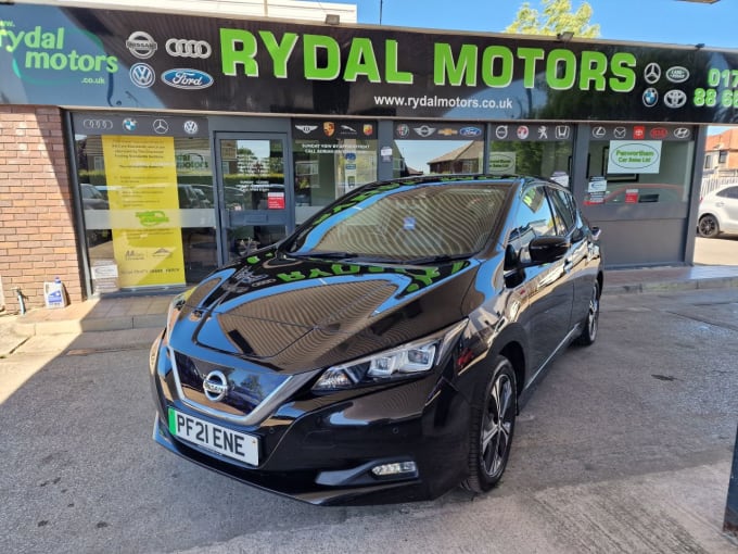 2025 Nissan Leaf