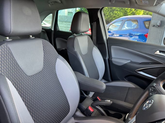 2025 Vauxhall Crossland X