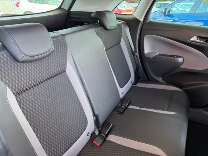 2025 Vauxhall Crossland X