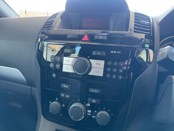 2025 Vauxhall Zafira