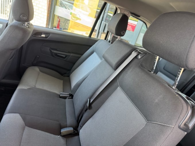 2025 Vauxhall Zafira