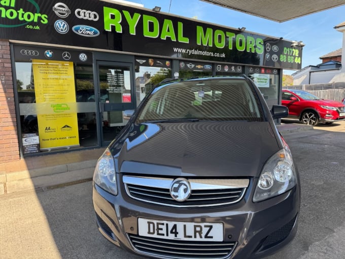 2025 Vauxhall Zafira
