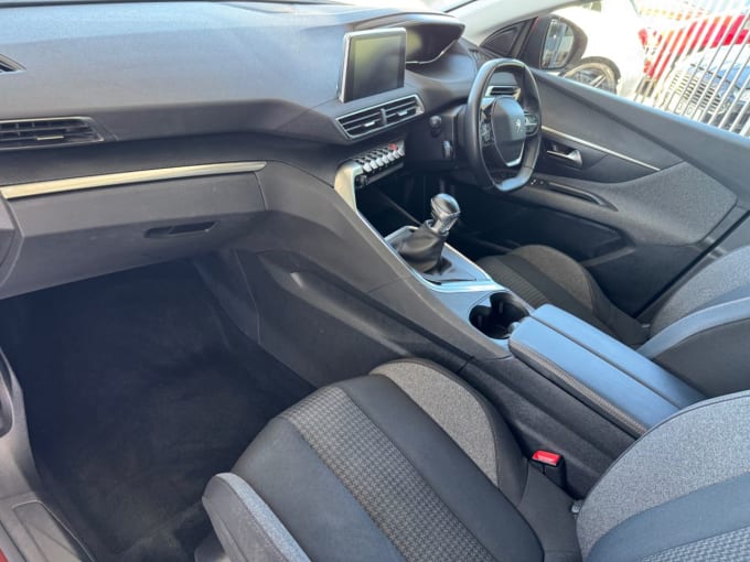 2025 Peugeot 3008
