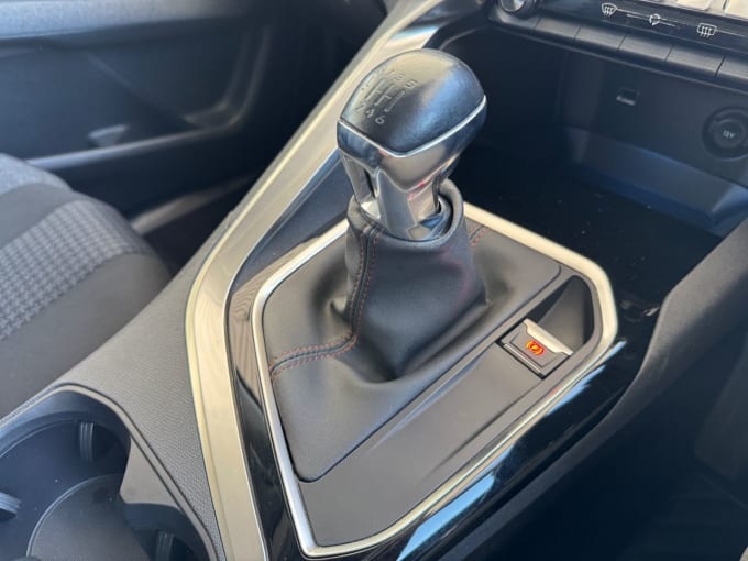 2025 Peugeot 3008