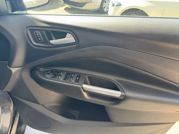 2025 Ford Kuga