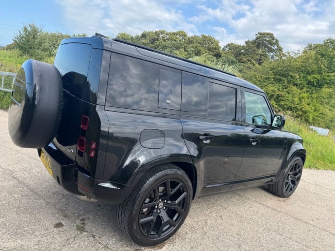2025 Land Rover Defender