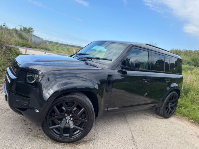 2025 Land Rover Defender