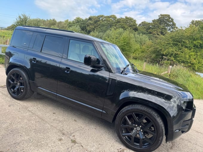 2025 Land Rover Defender